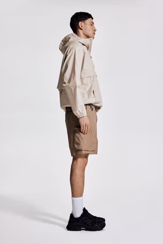 Ветровка с водоотталкивающей пропиткой комфортного кроя