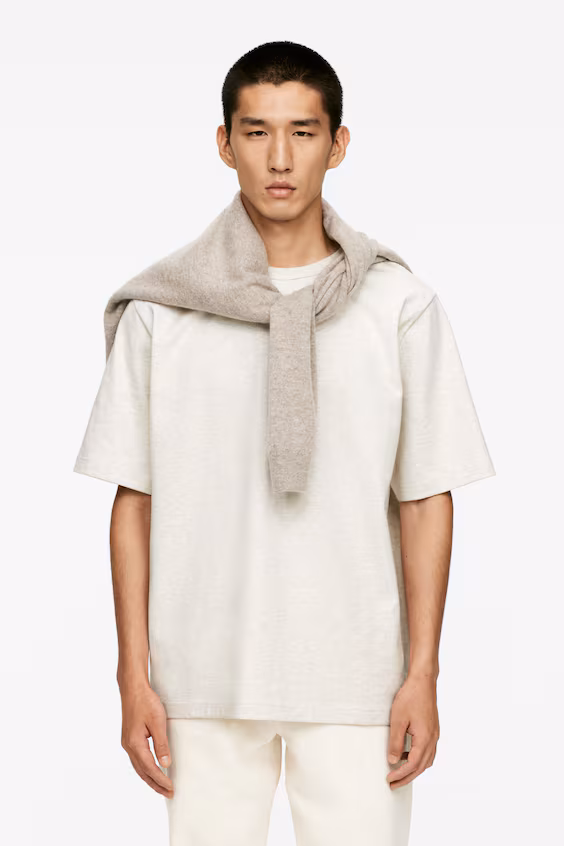 Футболка оверсайз из ткани плотностью 270 г/м²