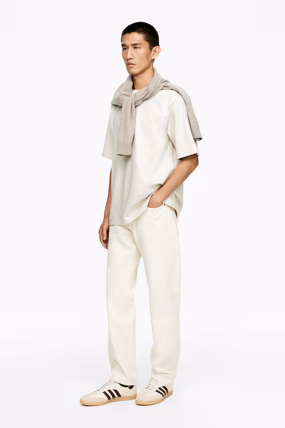 Футболка оверсайз из ткани плотностью 270 г/м²