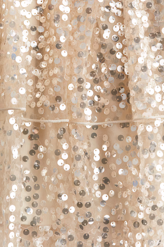 Платье с юбкой из пайеток