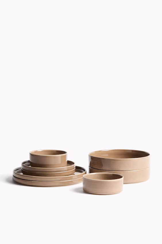 Набор из 2 средних тарелок из фарфора благородной керамики