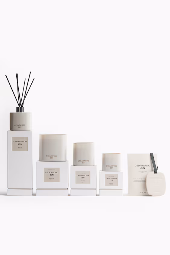 Ароматическая свеча в стеклянной банке