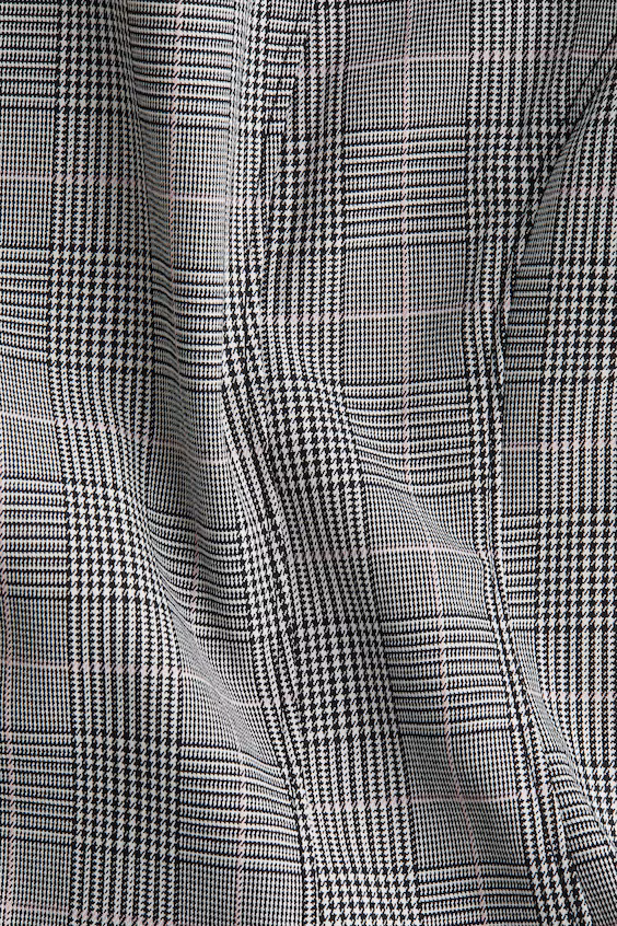 Платье из саржи с подчеркнутой талией