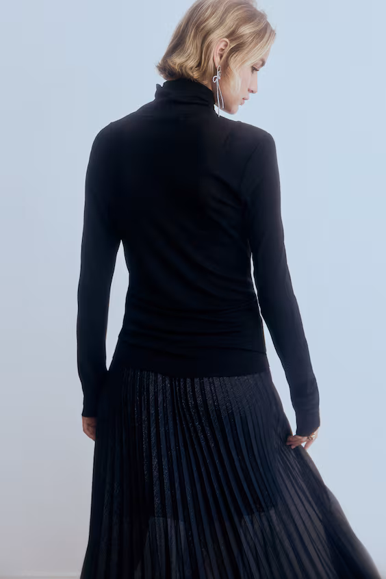 Длинная плиссированная юбка