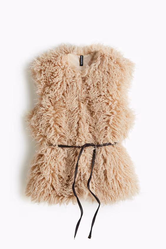 Жилет из мягкого ворса