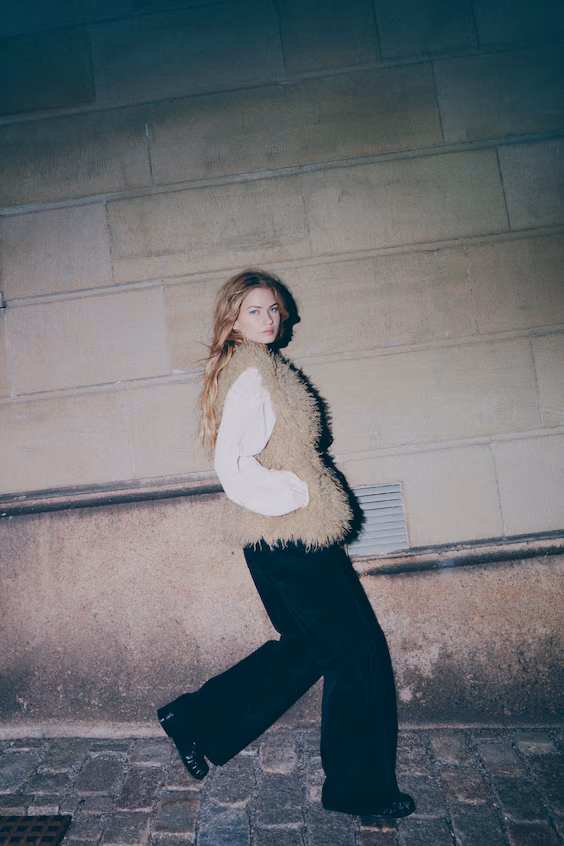 Жилет из мягкого ворса