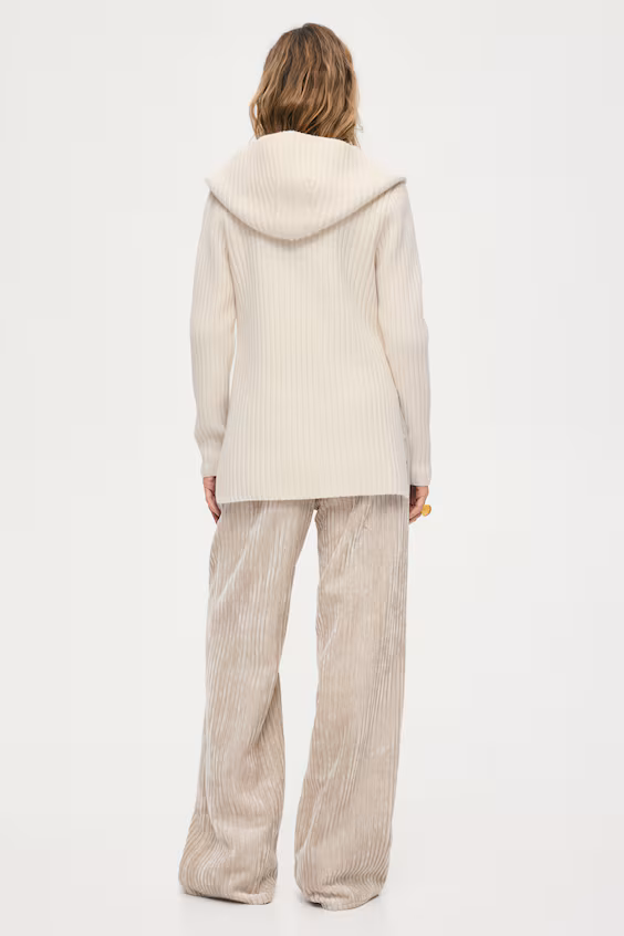 Свитер из шерсти с капюшоном h&m