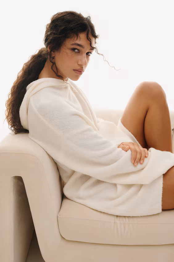 Платье с капюшоном из шерстяной смеси