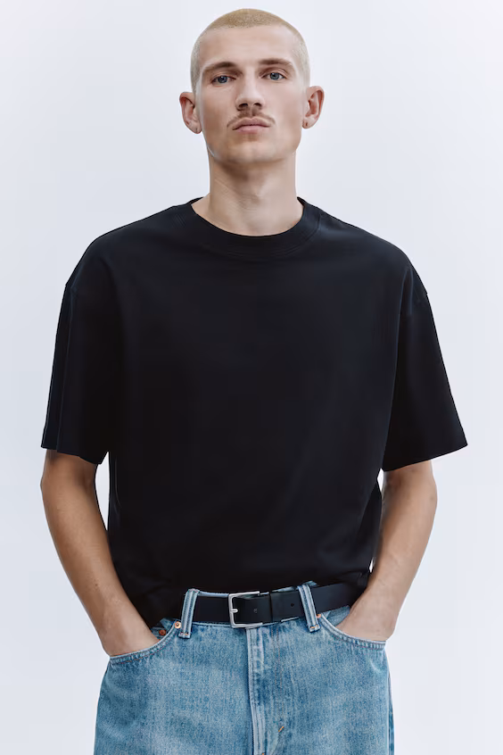 Футболка свободного кроя