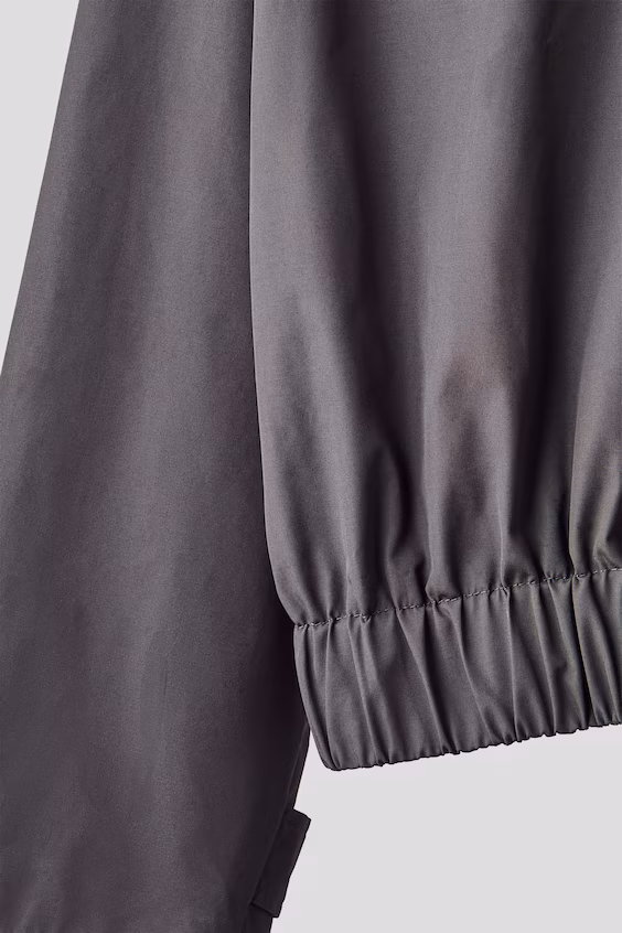 Пальто с трубчатым воротником