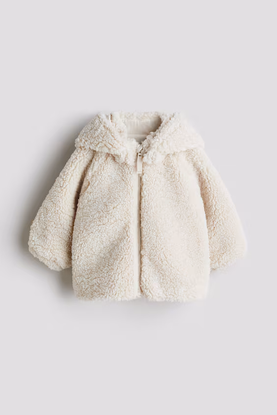 Полувер с капюшоном из мягкой ткани