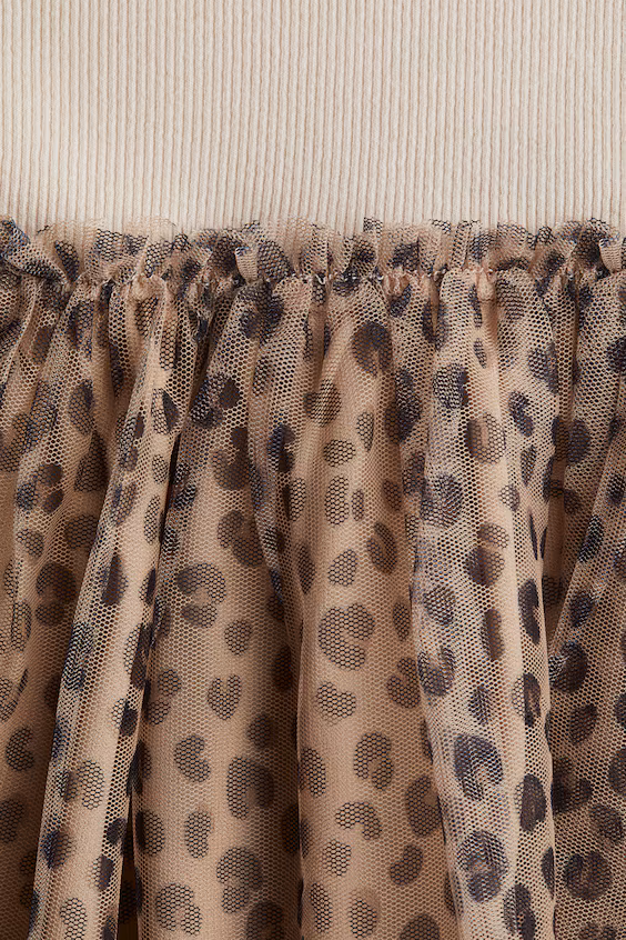 Платье с юбкой из фатина