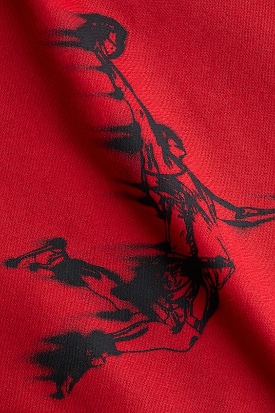 Толстовка с капюшоном