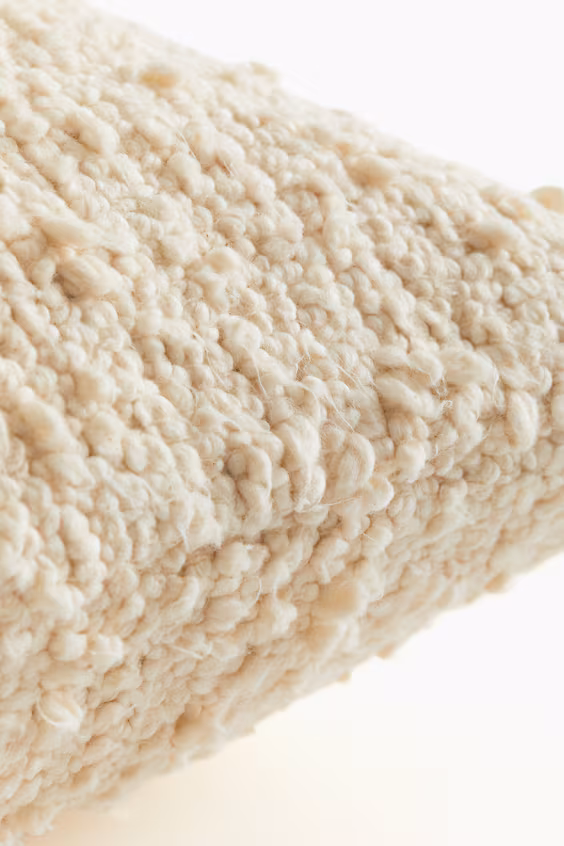 Подушка из букле