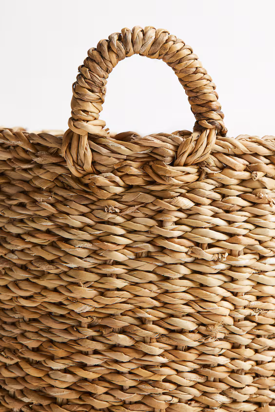 Маленькая корзина для хранения настенная из морской травы