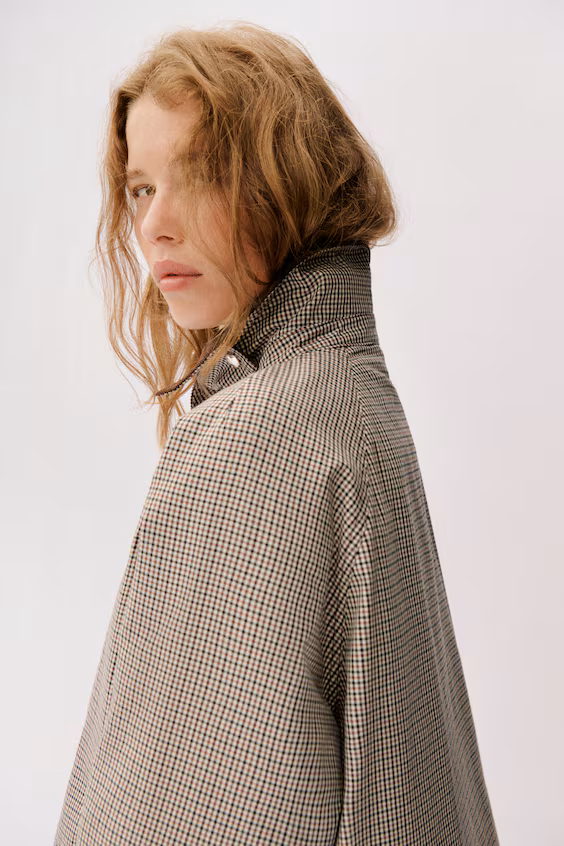 Куртка с бархатным воротником