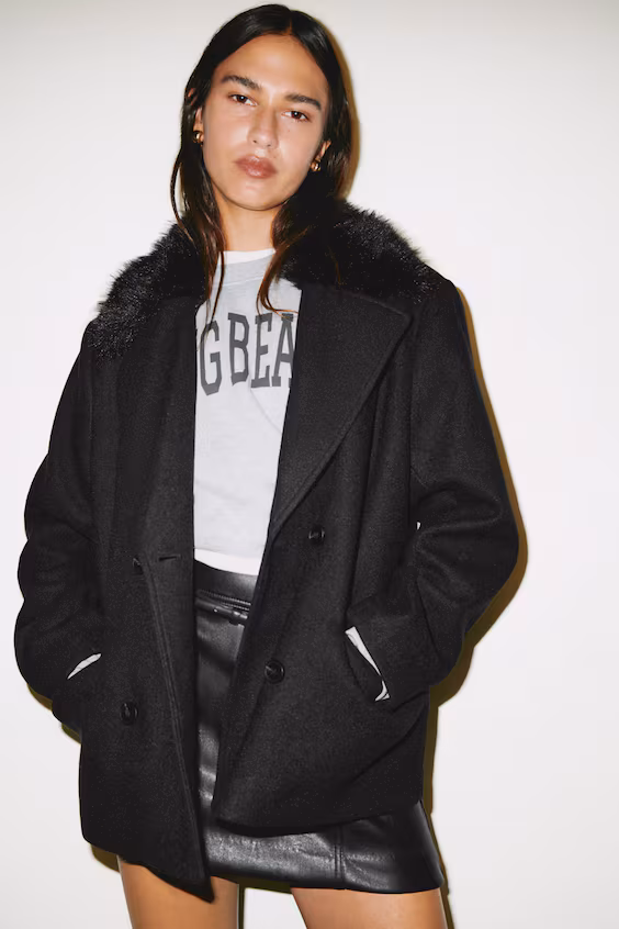 Пальто моряцкое с меховым воротником