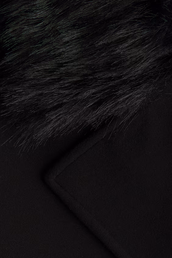 Пальто моряцкое с меховым воротником