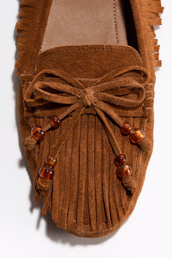 Туфли из кожи