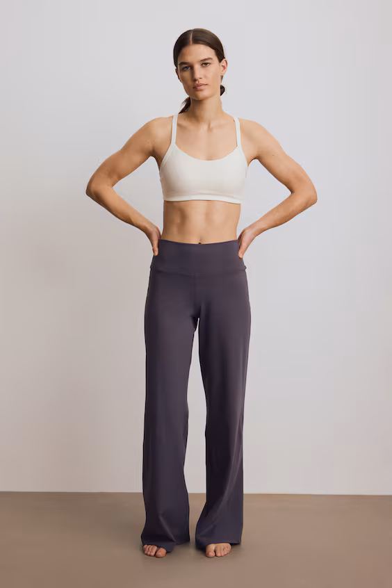 Широкие спортивные леггинсы с технологией softmove™ от h&m