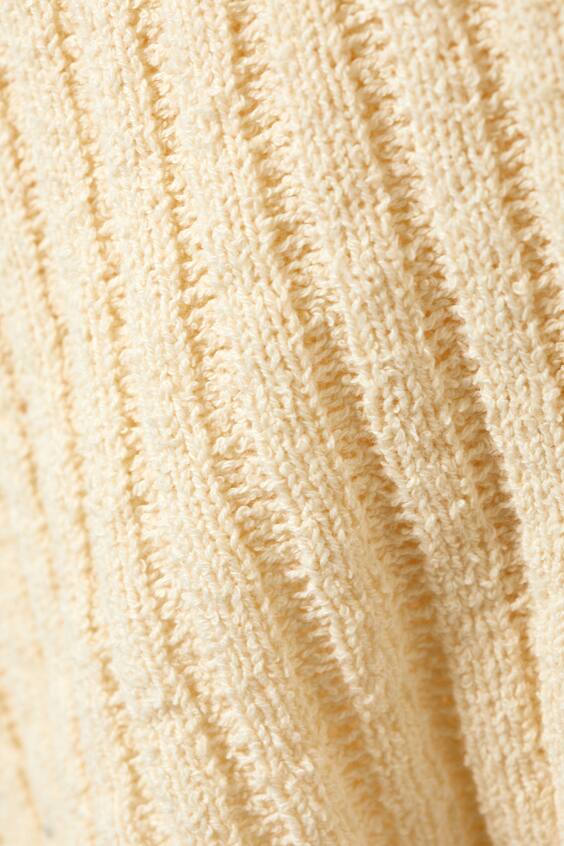 Пуловер из рубчатого трикотажа с асимметричным перекрещивающимся вырезом