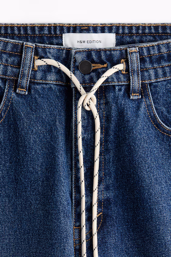 Джинсы с длинными шнурками