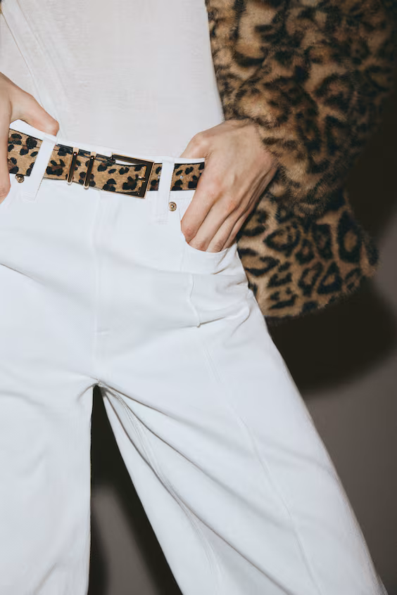 Прямые джинсы высокой посадки