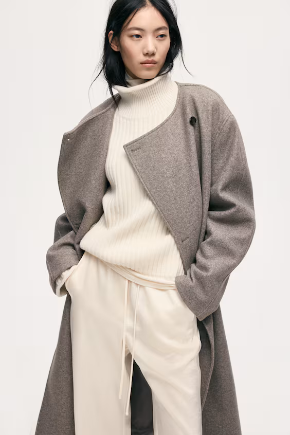 Брюки-клеш из атласа