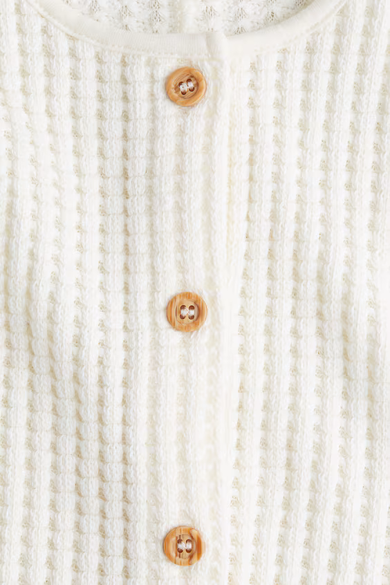 Комбинезон с текстурой из лепестков