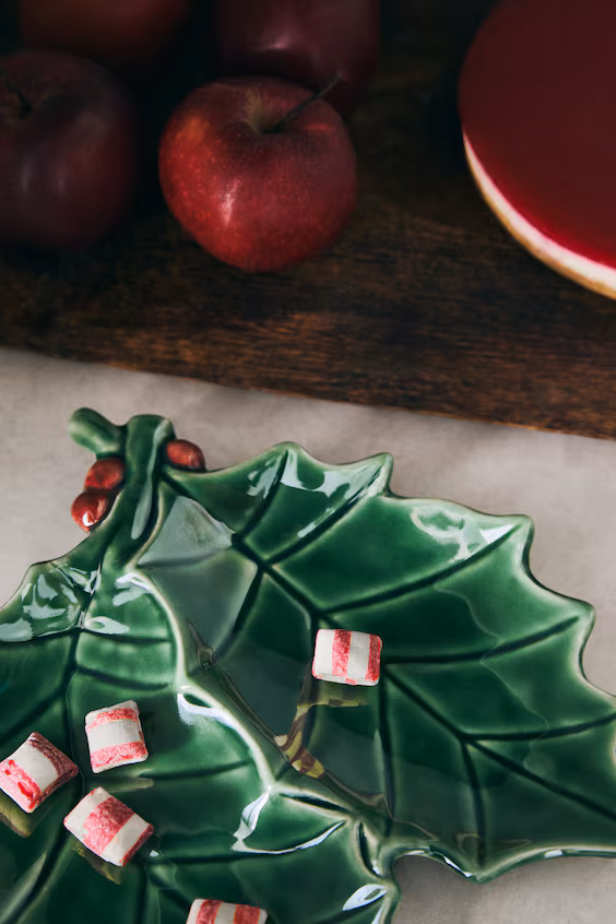 Фигуративная тушка из грёзовой керамики