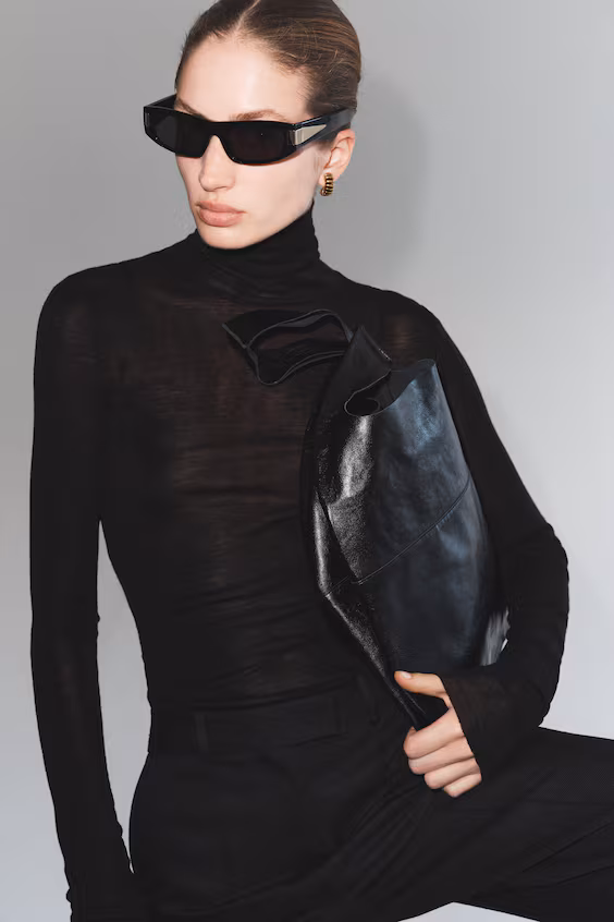 Свитер с высоким воротником из шерсти меринос