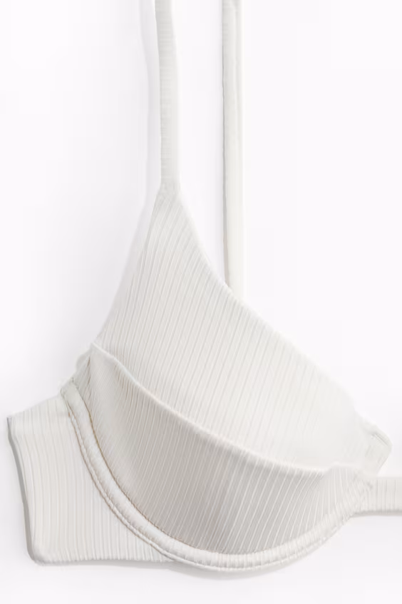 Топ бикини с поролоном