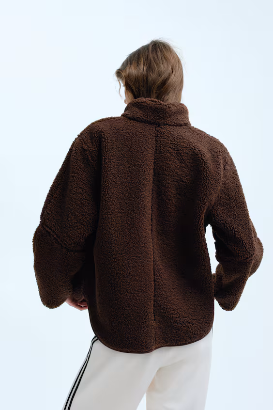 Шуба из искусственного меха