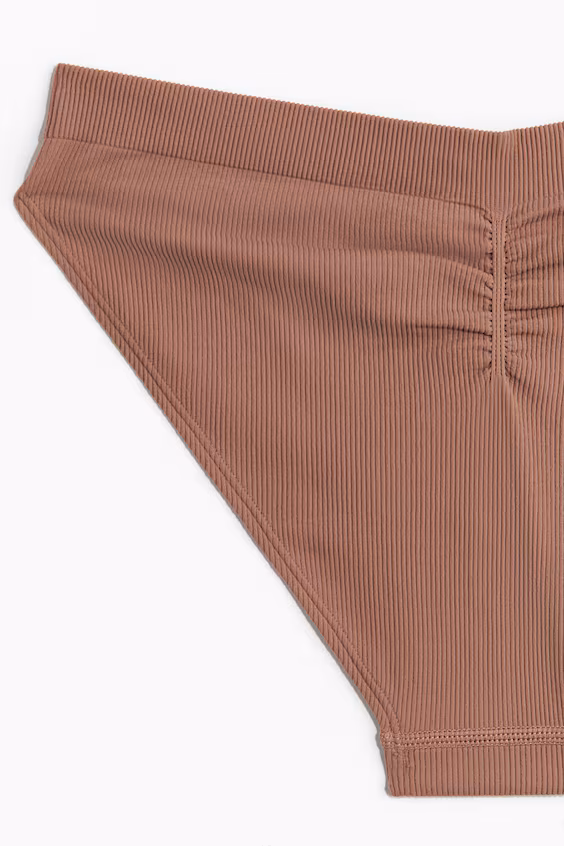 Трусы cheeky seamless