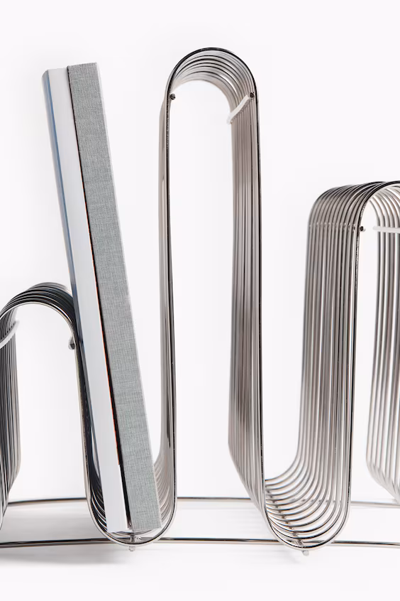 Портрет в нержавеющей стали