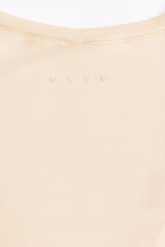 Свитер для спорта из модала с контрастной отделкой