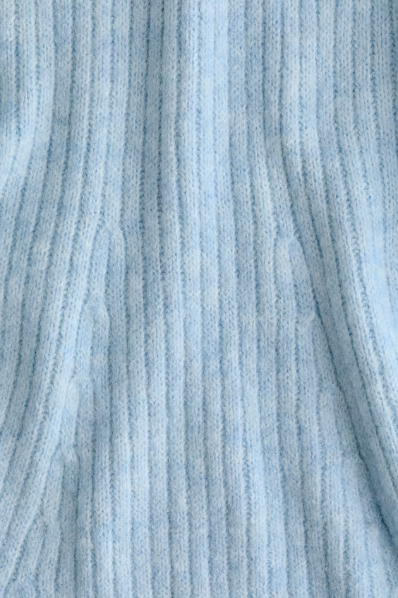 Платье с открытыми плечами из меланжевой рубчиковой ткани