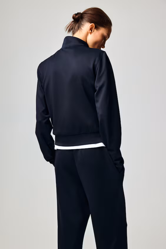 Трековая куртка