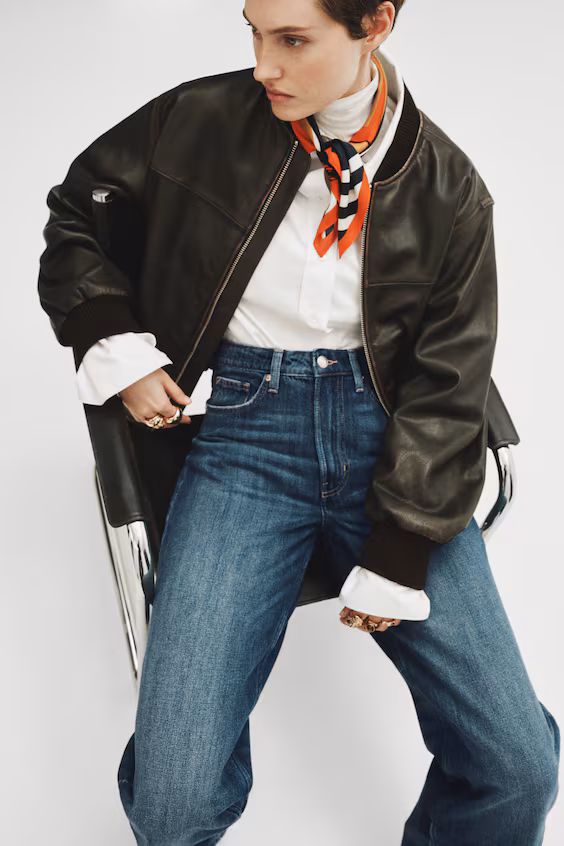 Широкие джинсы с высокой талией