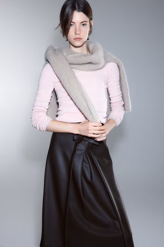 Юбка с бантом