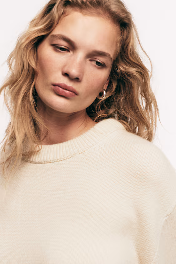 Свитер из шерсти