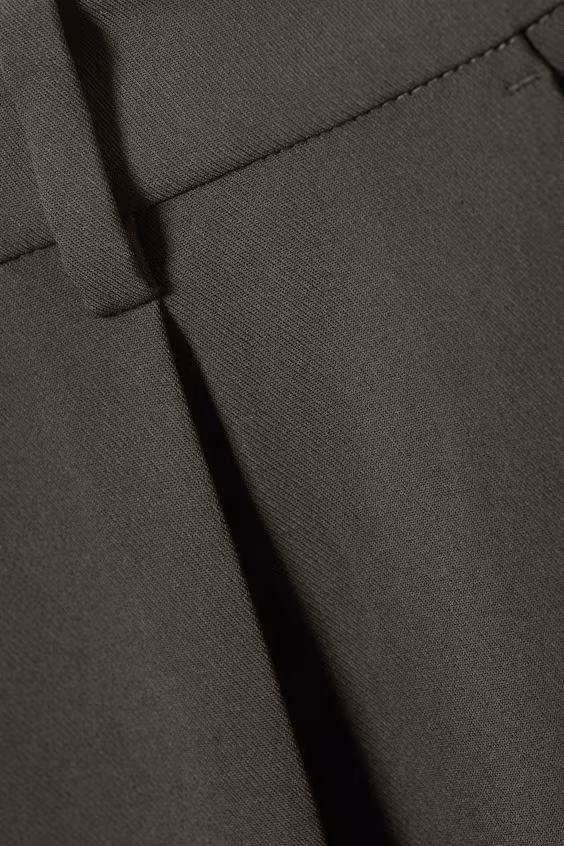 Широкие брюки с пониженной талией