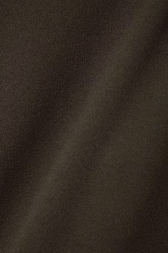 Облегающий укороченный спортивный топ