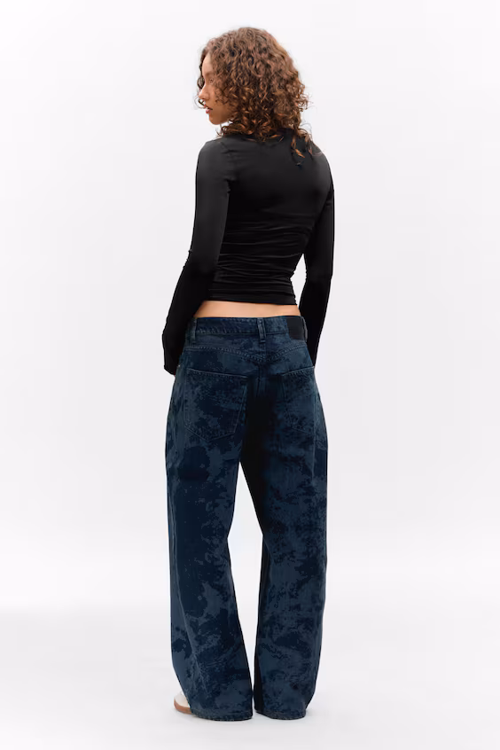 Топ с длинным рукавом и вырезом лодочкой