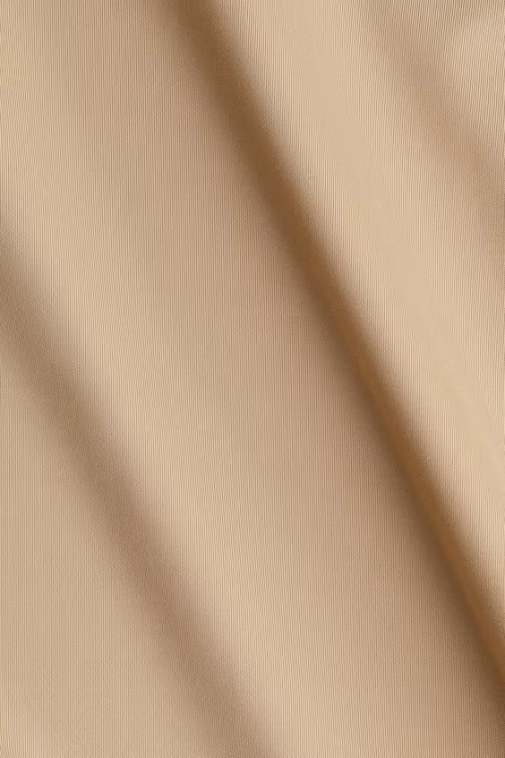 Платье из интерлока с наплечниками