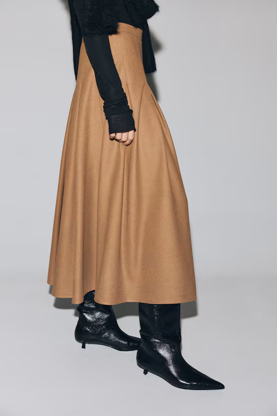 Миди-юбка с защипами