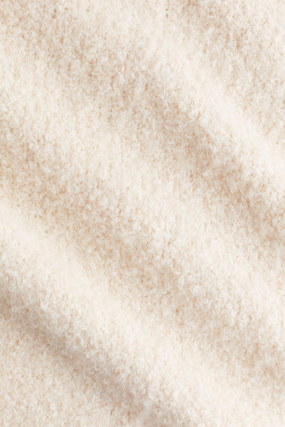 Свитер из меланжевой мягкой пряжи