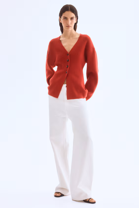 Кардиган из вязаного рубчика