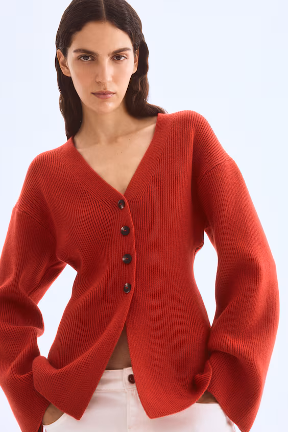 Кардиган из вязаного рубчика