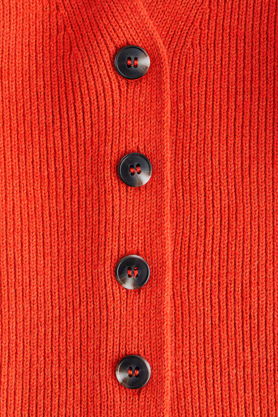 Кардиган из вязаного рубчика